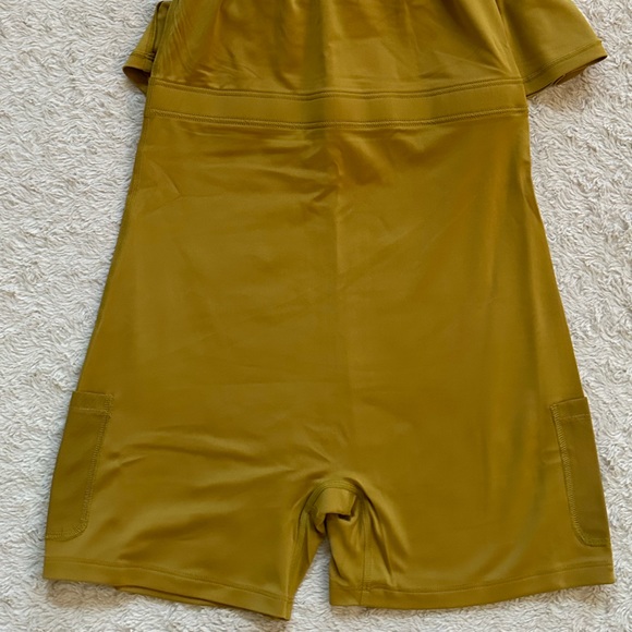 Girlfriend Collective Naomi Workout Dress in Saturn NWT - Picture 11 of 12